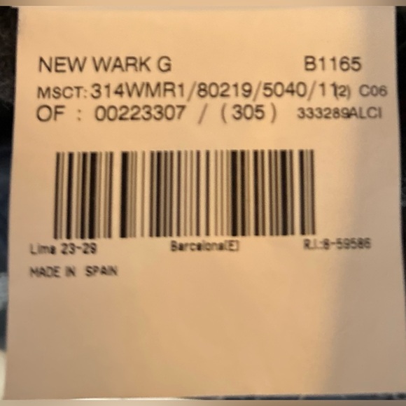 Men’s Burberry Vintage Lightweight Bomber Jacket - Picture 5 of 9